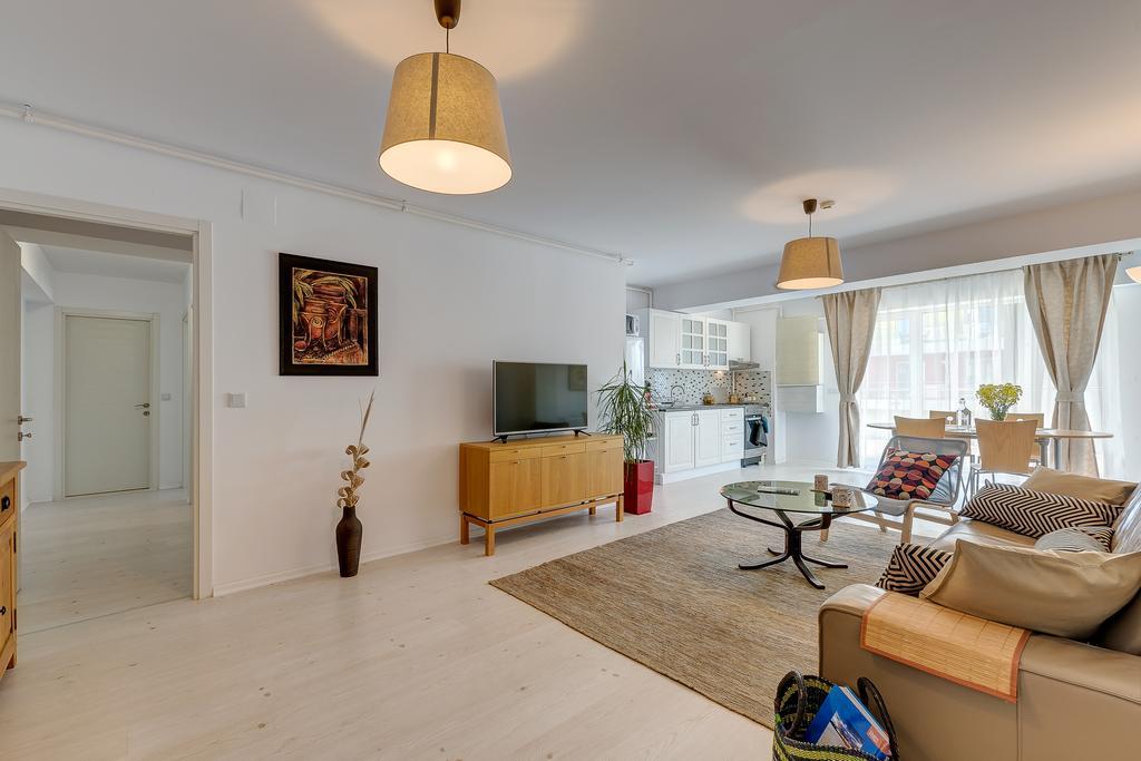 Bucharest Airport Suites & Villas Otopeni Zewnętrze zdjęcie